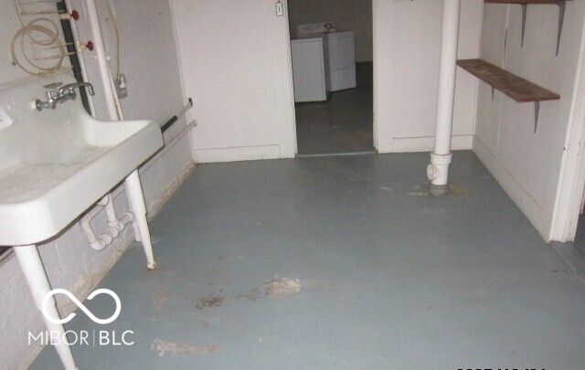 726 N Chester Avenue, Indianapolis, IN 46201