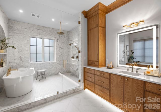 302 Oakmont Lane, Waxhaw, NC 28173