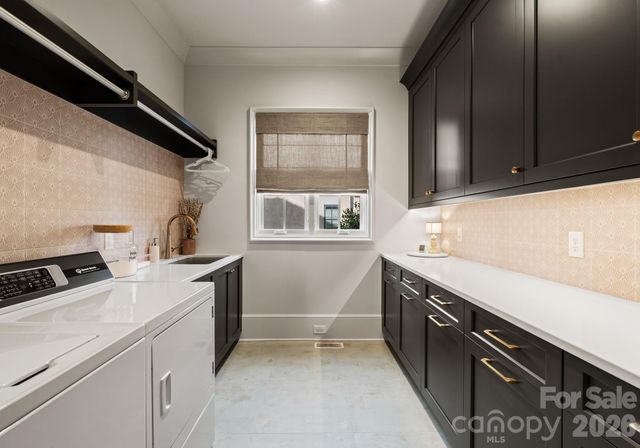 302 Oakmont Lane, Waxhaw, NC 28173