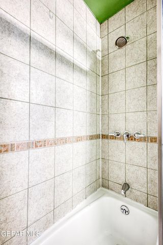 6400 Edgemere Boulevard 64, El Paso, TX 79925