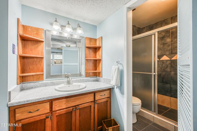 6400 Edgemere Boulevard 64, El Paso, TX 79925