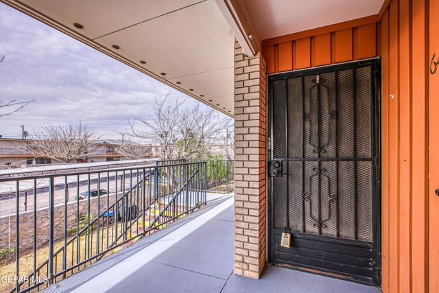 6400 Edgemere Boulevard 64, El Paso, TX 79925