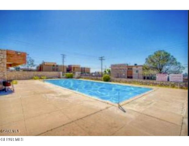 6400 Edgemere Boulevard 64, El Paso, TX 79925