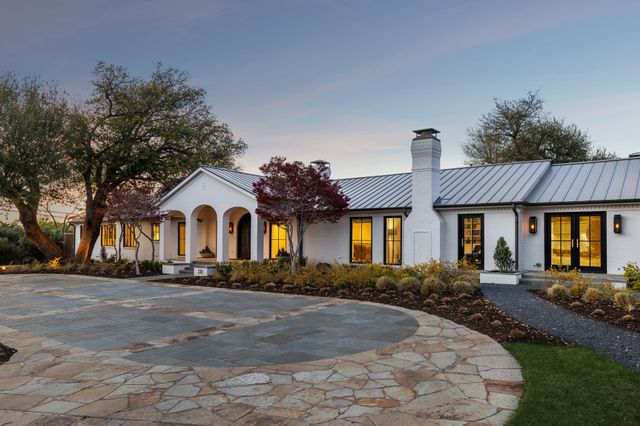 5111 Meaders Lane, Dallas, TX 75229