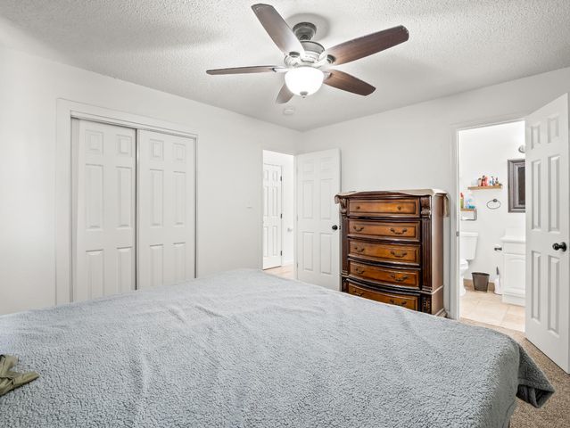 4714 E Santa Ana Avenue, Fresno, CA 93726