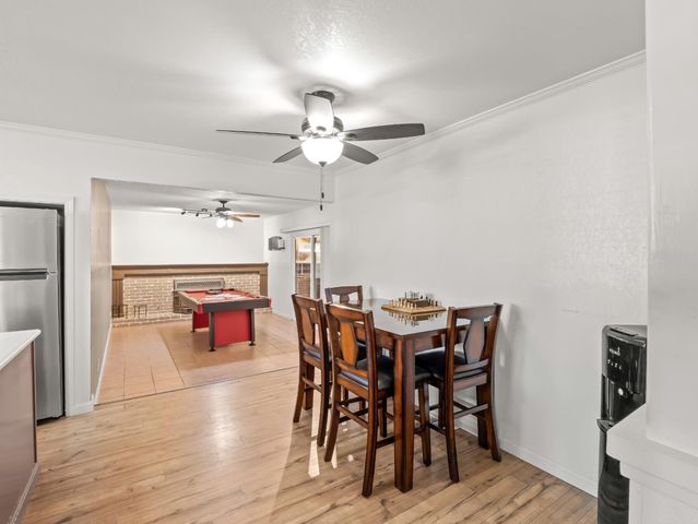 4714 E Santa Ana Avenue, Fresno, CA 93726