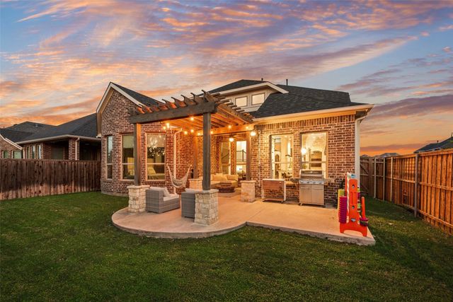 324 Daylily Drive, Wylie, TX 75098