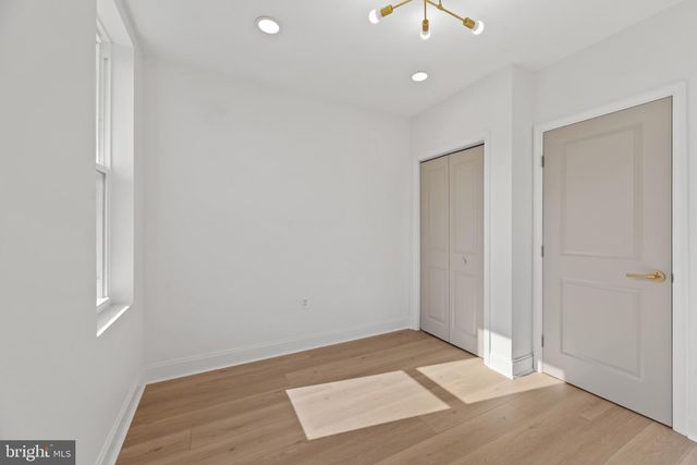 128 N MOUNT ST, Baltimore, MD 21223