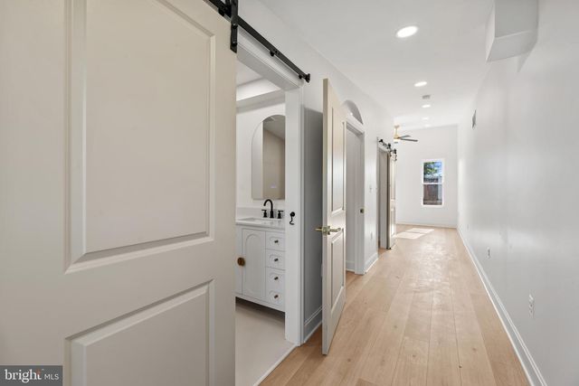 128 N MOUNT ST, Baltimore, MD 21223