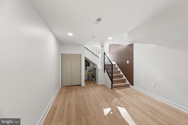 128 N MOUNT ST, Baltimore, MD 21223
