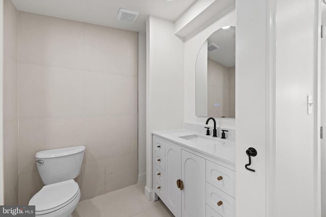 128 N MOUNT ST, Baltimore, MD 21223