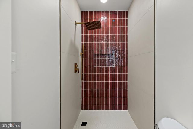 128 N MOUNT ST, Baltimore, MD 21223