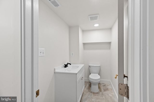 128 N MOUNT ST, Baltimore, MD 21223