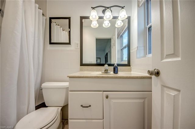 2912 Poinciana DR, Naples, FL 34105