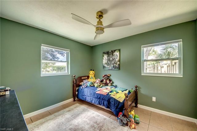 2912 Poinciana DR, Naples, FL 34105
