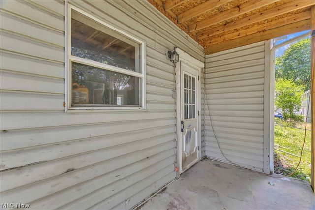 104 High Street, Lodi, OH 44254