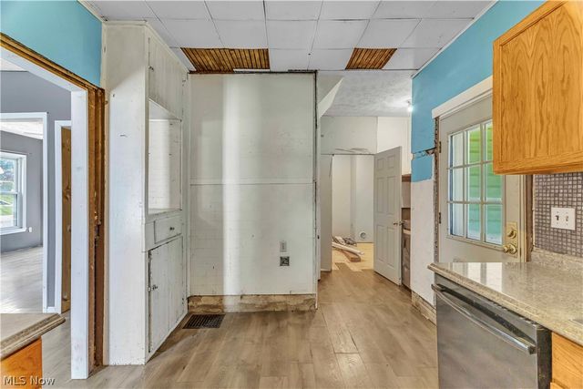 104 High Street, Lodi, OH 44254