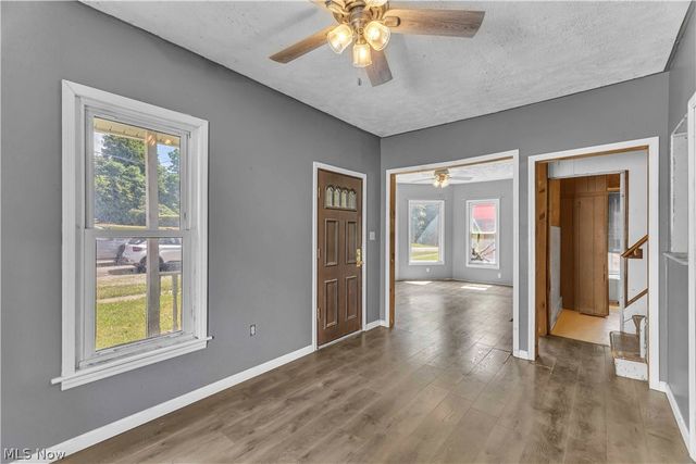 104 High Street, Lodi, OH 44254