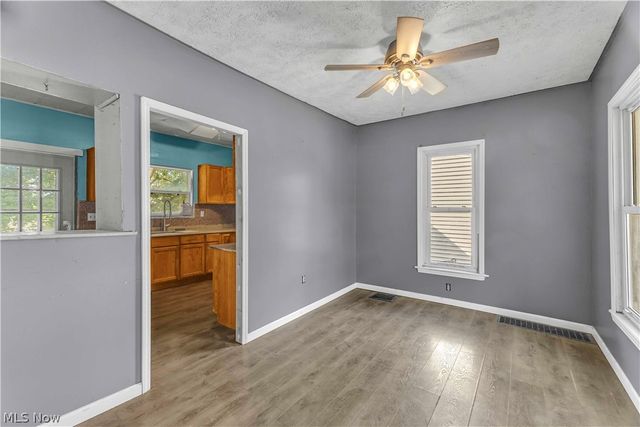 104 High Street, Lodi, OH 44254