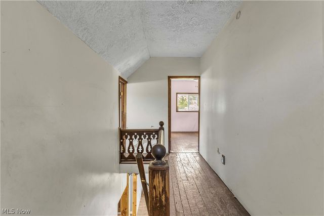 104 High Street, Lodi, OH 44254