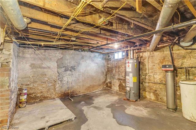 104 High Street, Lodi, OH 44254