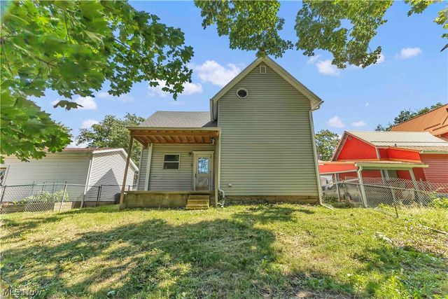 104 High Street, Lodi, OH 44254