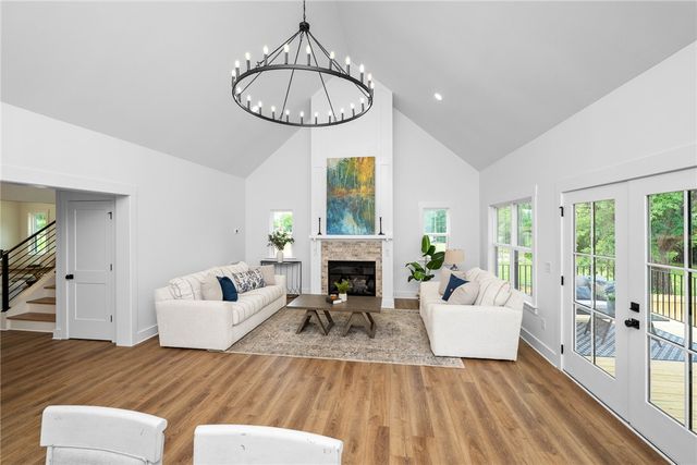 710 N Main Street, Greer, SC 29651