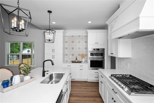 710 N Main Street, Greer, SC 29651