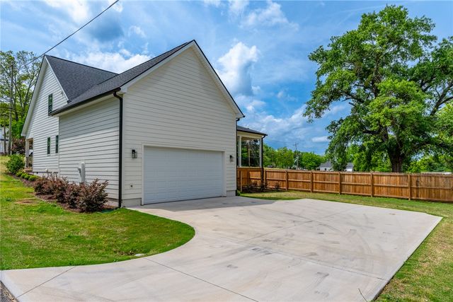 710 N Main Street, Greer, SC 29651