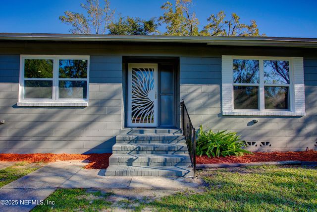 5603 BREE Road, Jacksonville, FL 32209