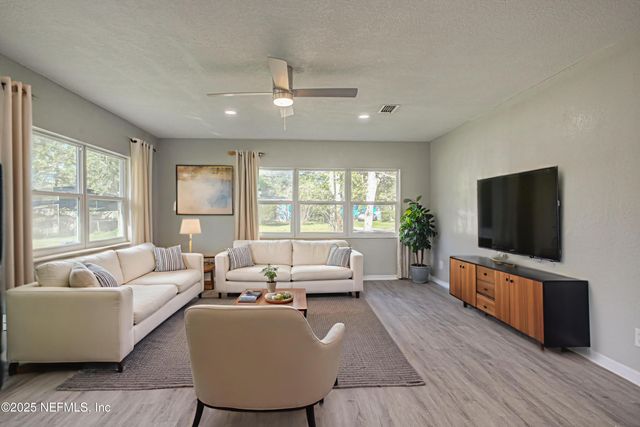 5603 BREE Road, Jacksonville, FL 32209