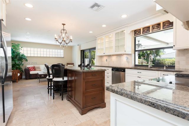 13300 SW 21st St, Miami, FL 33175