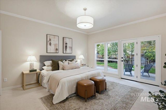 3064 E Nature Dr, Boise, ID 83706