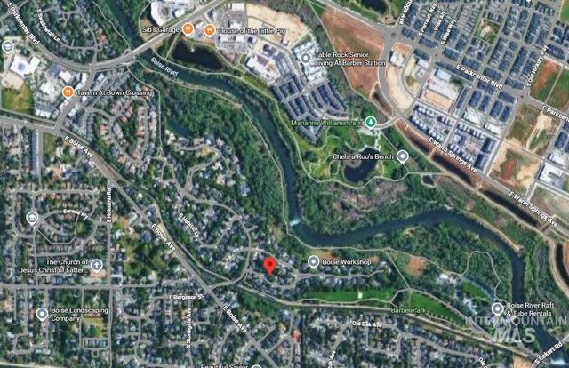 3064 E Nature Dr, Boise, ID 83706