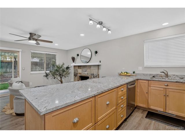 1843 S Pierson Ct, Lakewood, CO 80232