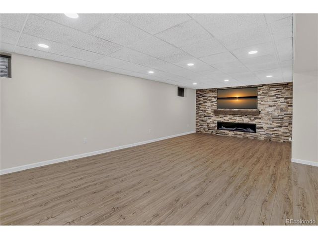 1843 S Pierson Ct, Lakewood, CO 80232