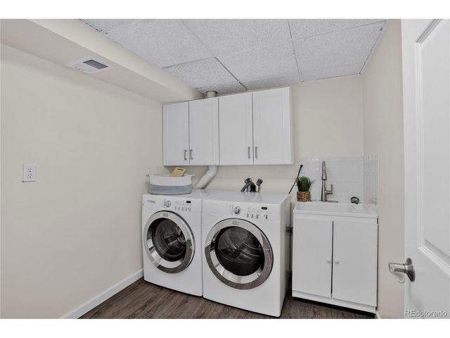 1843 S Pierson Ct, Lakewood, CO 80232