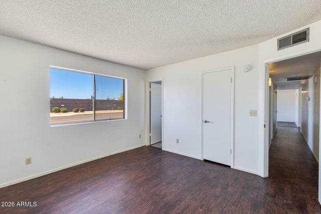 19201 N 23RD Avenue, Phoenix, AZ 85027