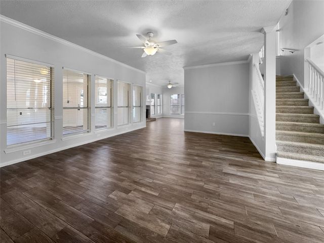 6719 Trimstone Drive, Pasadena, TX 77505