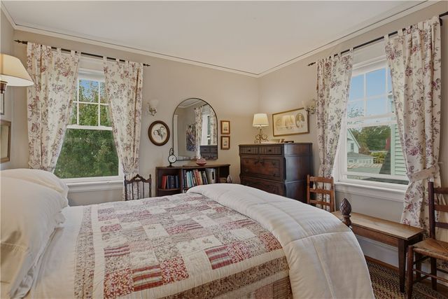 120 Bay View Avenue, Cranston, RI 02905