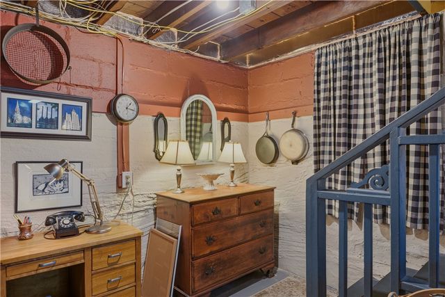 120 Bay View Avenue, Cranston, RI 02905
