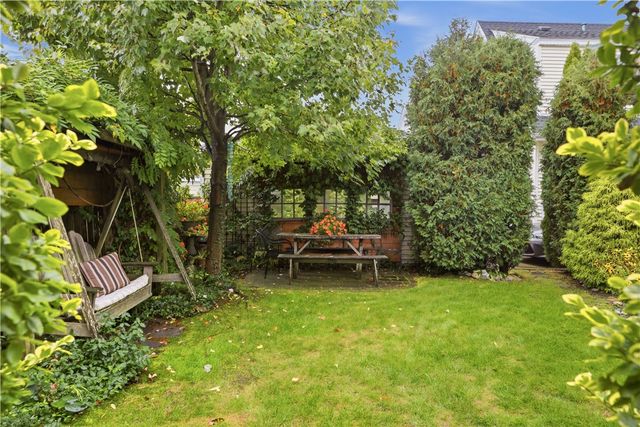 120 Bay View Avenue, Cranston, RI 02905