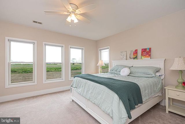 11436 MAID AT ARMS LN, Berlin, MD 21811