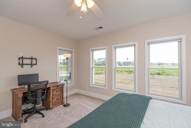 11436 MAID AT ARMS LN, Berlin, MD 21811