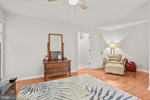 7 HAMMOND LN, Fredericksburg, VA 22407