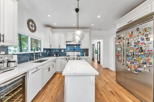 1135 Fairview Drive, La Canada Flintridge, CA 91011