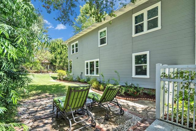 1135 Fairview Drive, La Canada Flintridge, CA 91011