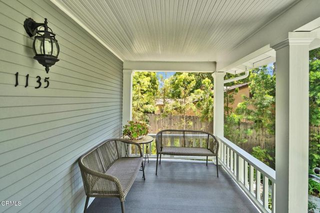 1135 Fairview Drive, La Canada Flintridge, CA 91011