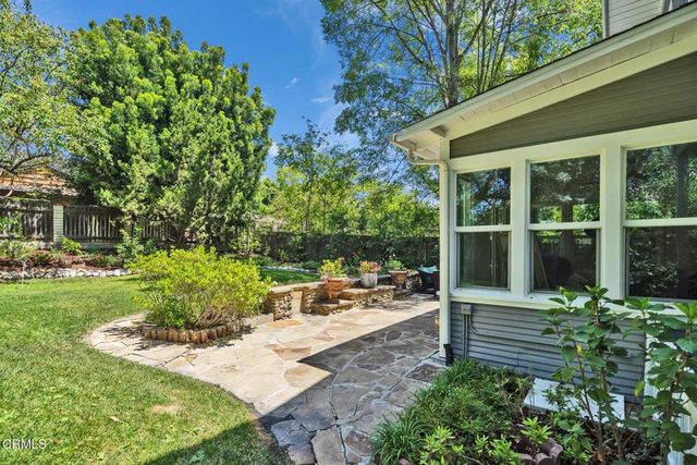 1135 Fairview Drive, La Canada Flintridge, CA 91011