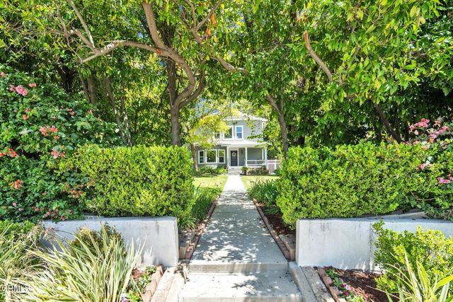 1135 Fairview Drive, La Canada Flintridge, CA 91011